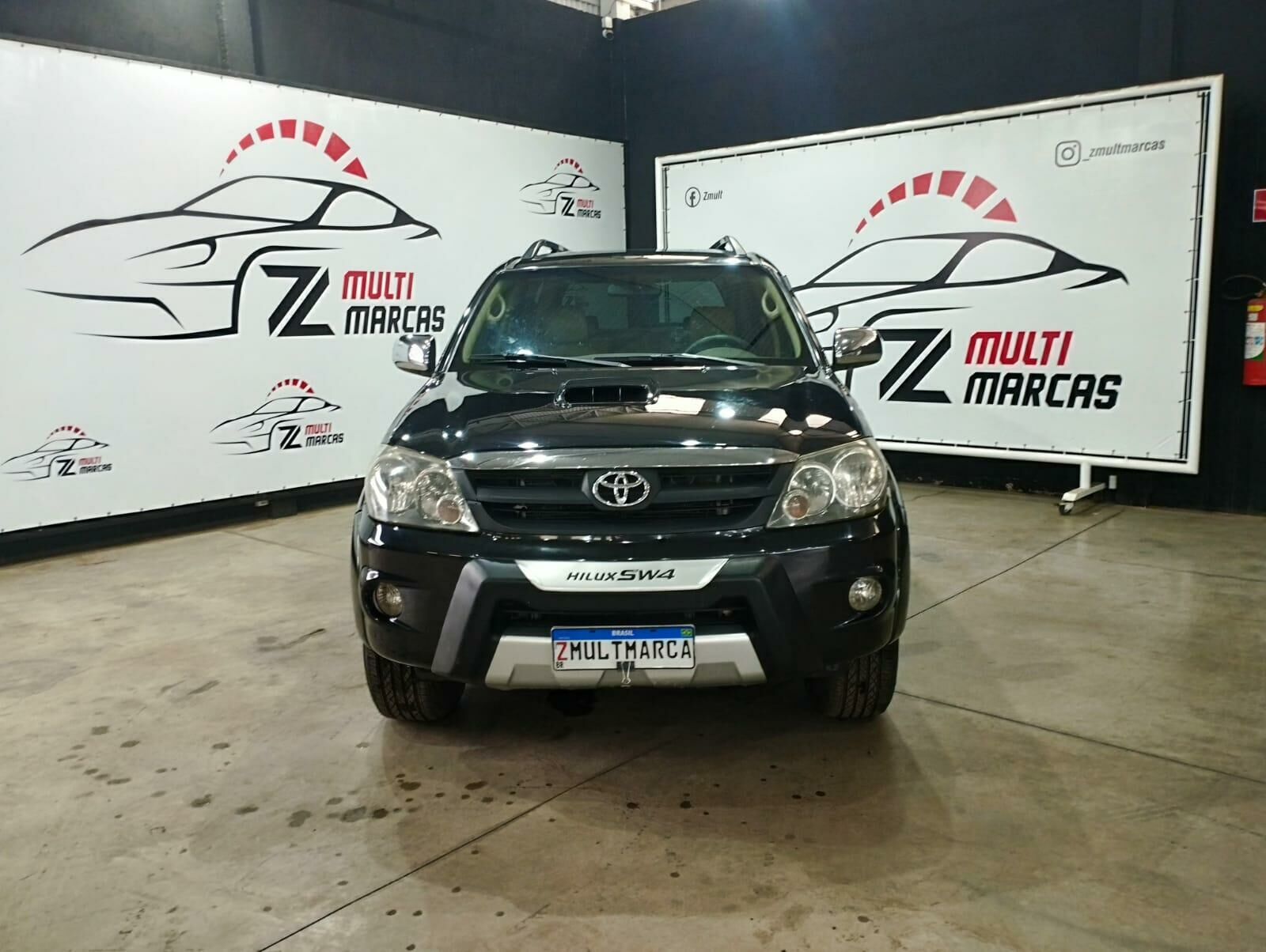 Imagem do veículo  TOYOTA HILUX SW4